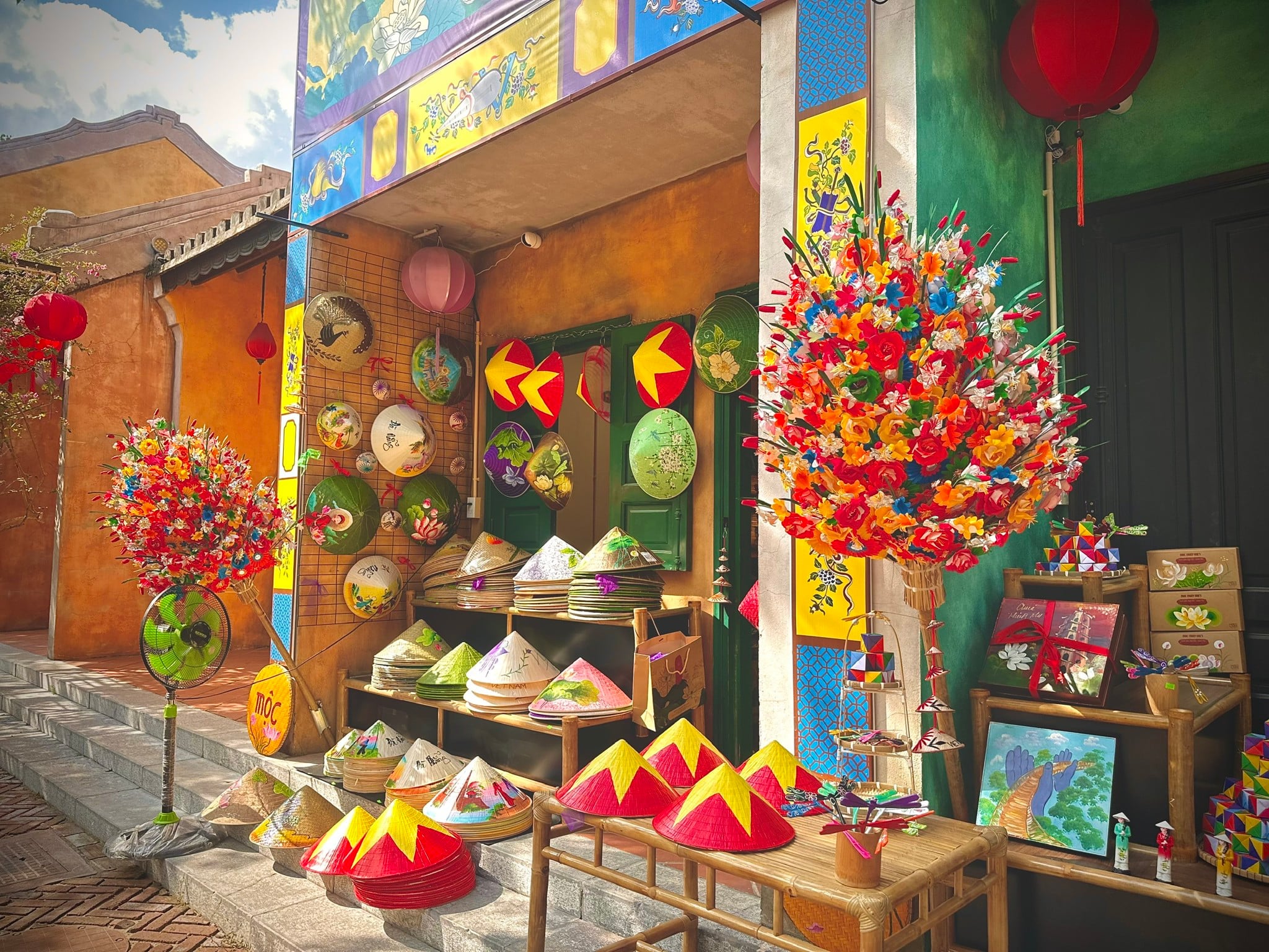 Chi Nhánh Mới Của Mộc Truly Hue's Tại Bà Nà Hills: Điểm Check-in Lý Tưởng Cho Người Yêu Văn Hoá và Ẩm Thực Huế