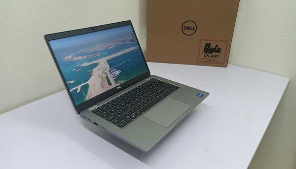 Dell Latitude 5320 Core i7-1185G7/ 8GB/ SSD PCIe 512GB/ 13.3 Inch FHD Touch/ Finger/  Win 10 Pro