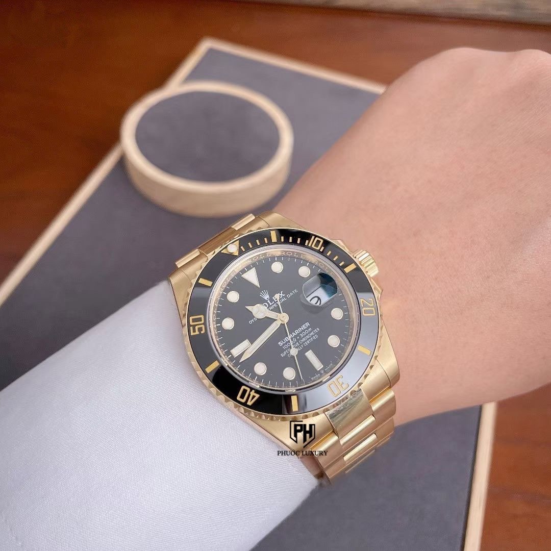 Rolex submariner 126618LN