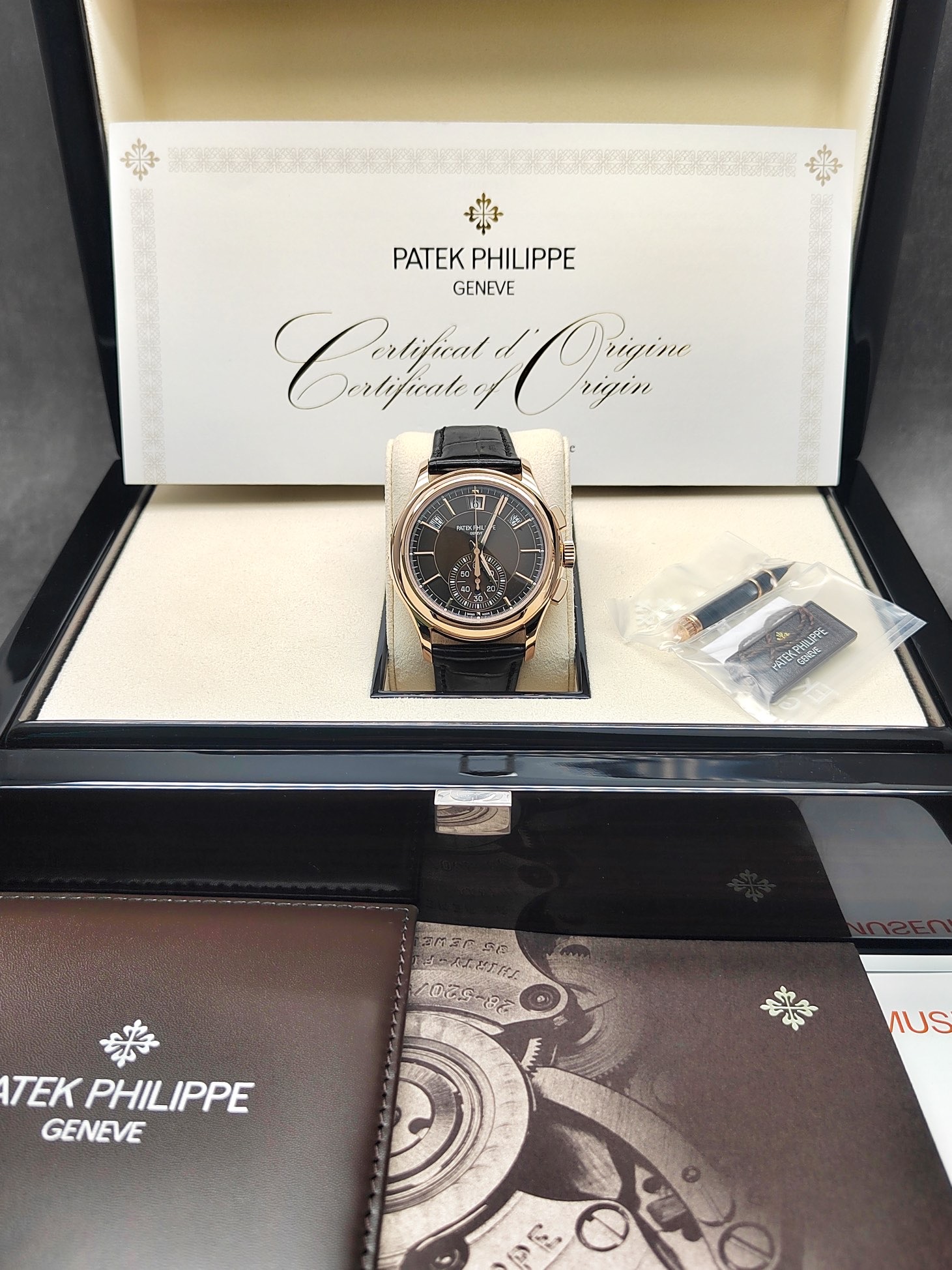 Patek Philippe 5905R