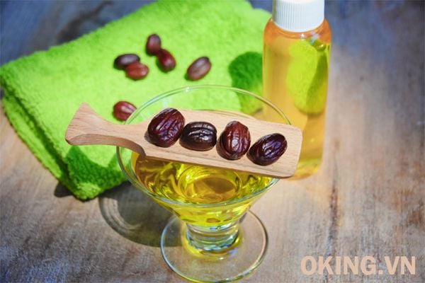 dầu jojoba vàng