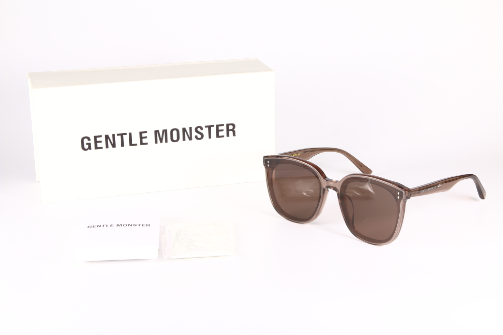 gentle monster rosy 553 dd2fa4cb03fb4e0190e677591241365e