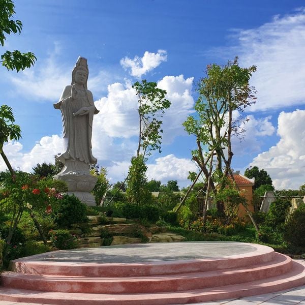 ĐÀI QUAN ÂM