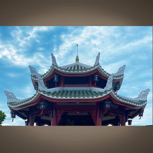 HOA VĂN ĐỀN,  CHÙA,  NHÀ THỜ TỘC
