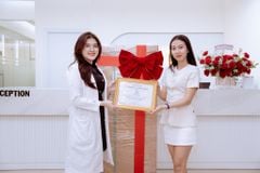 CHÚC MỪNG OLIGIO 'CẬP BẾN' PHÒNG KHÁM APLUS TRONG MÙA GIÁNG SINH