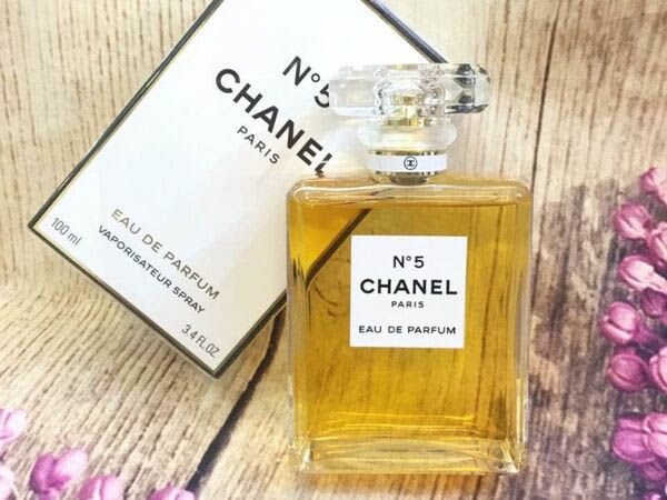 Nước hoa Chanel N°5 Eau De Parfum Spray dành cho nữ