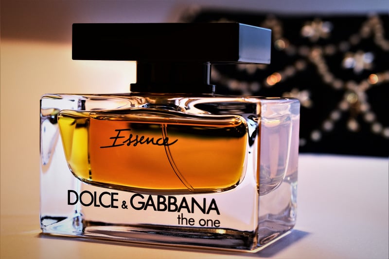 Thiết kế Dolce & Gabbana The One Essence Women