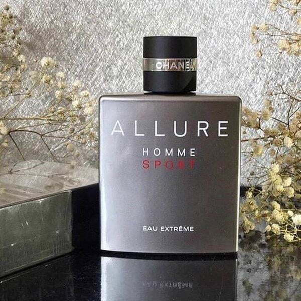 Thiết kế kiểu dáng chai Chanel Allure Homme Sport Eau Extreme