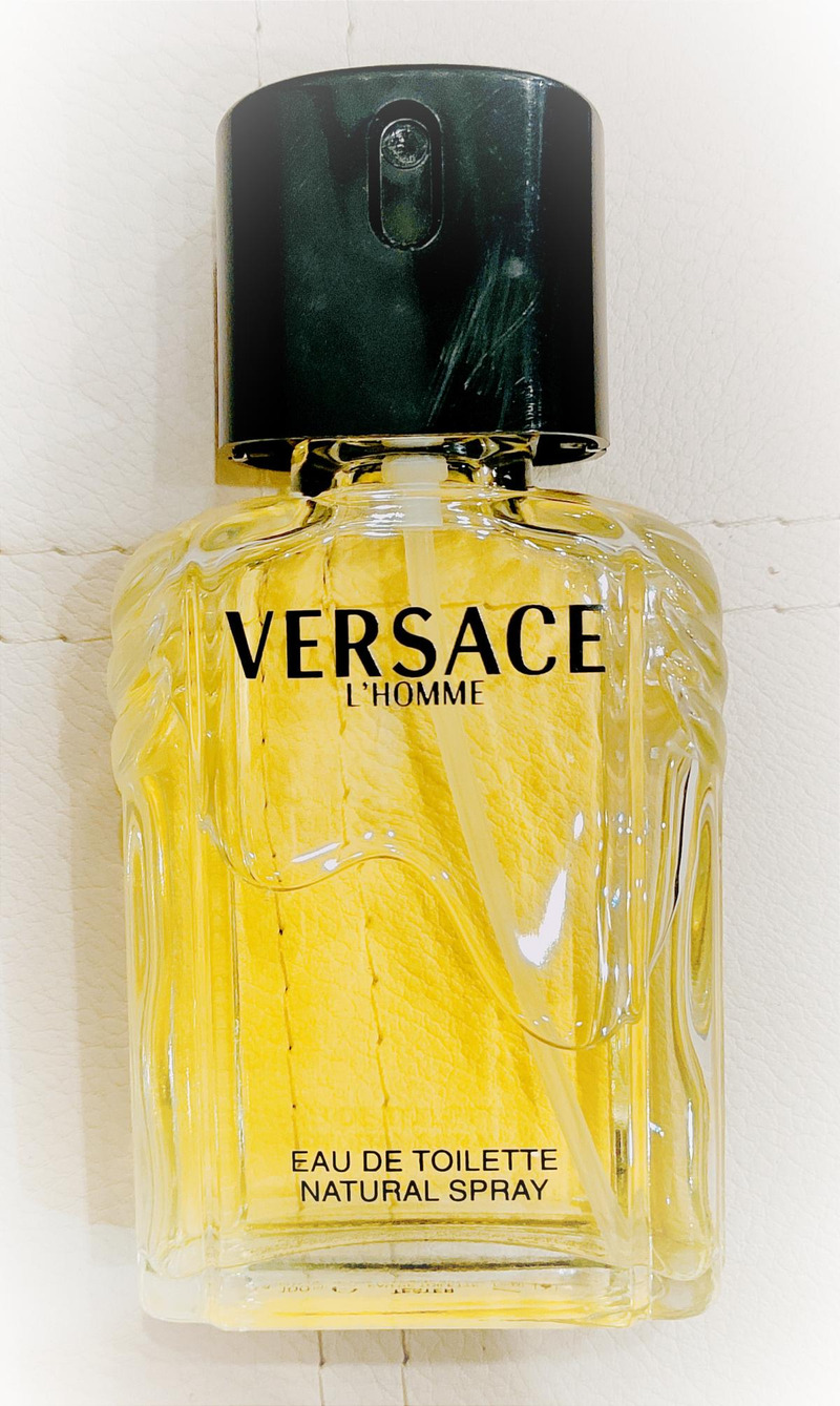 Thiết kế nước hoa Versace L'homme EDT