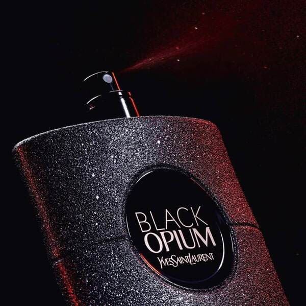 Thiết kế sang trọng và đẳng cấp của Yves Saint Laurent Black Opium Extreme