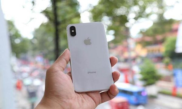 iPhone X có hiệu năng mạnh mẽ do sở hữu con chip A11 Bionic