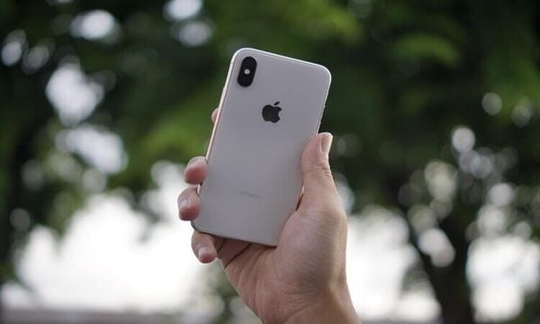 iPhone X có thể “sống sót” dưới độ sâu 1m trong vòng 30 phút