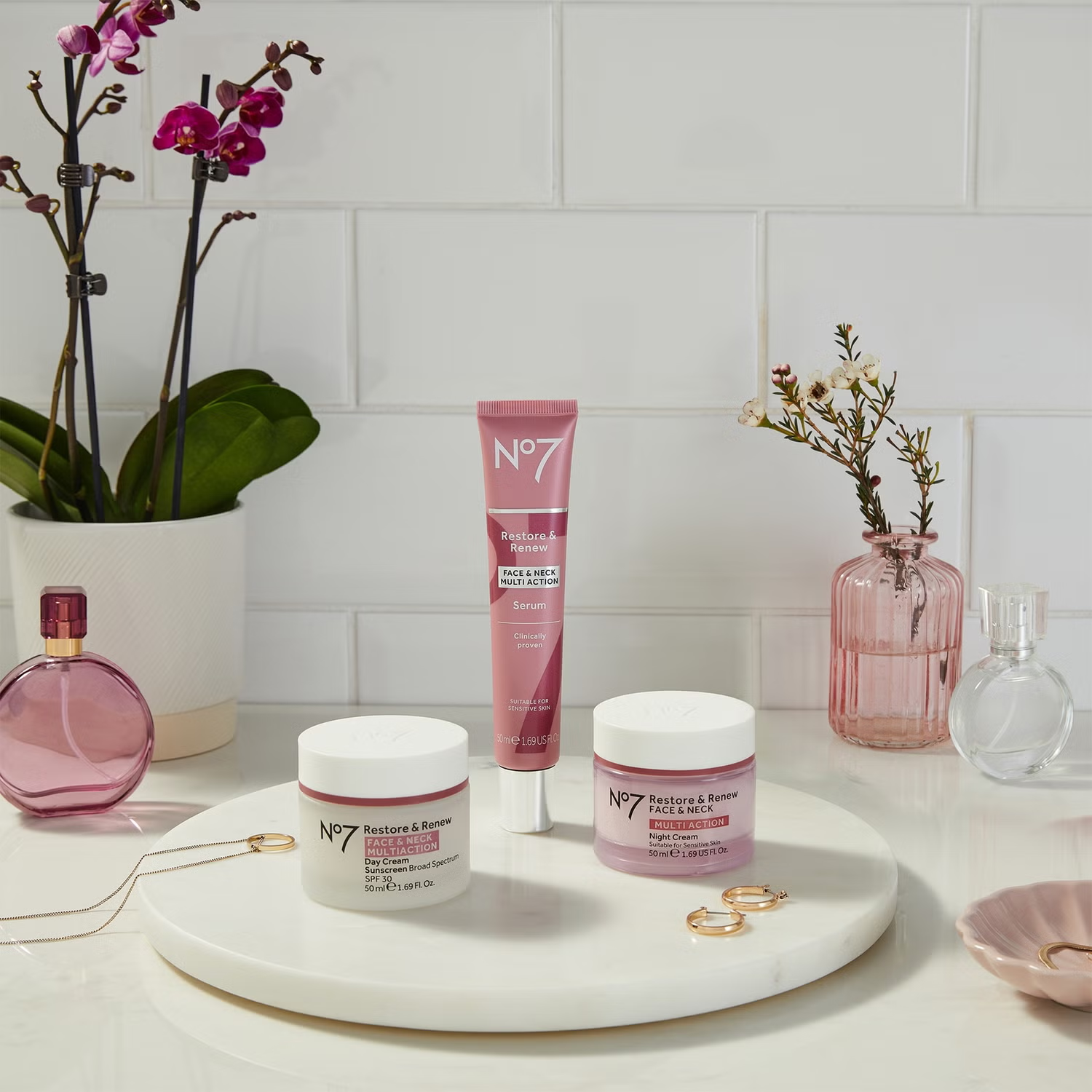 5 bước dưỡng da bắt buộc đối với phụ nữ ngoài 30 tuổi