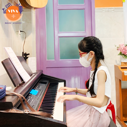 Khoá học đàn Piano 1 kèm 1 cho bé tại Tân Phú HCM