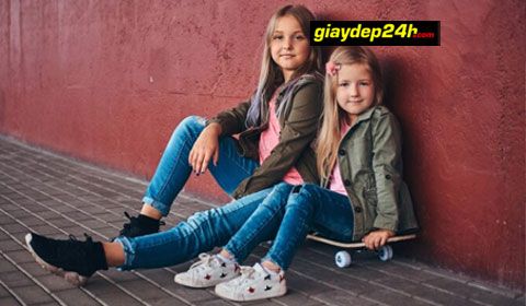 TOP 4 CÁCH BẢO QUẢN GIÀY CHO TRẺ ĐÚNG CÁCH