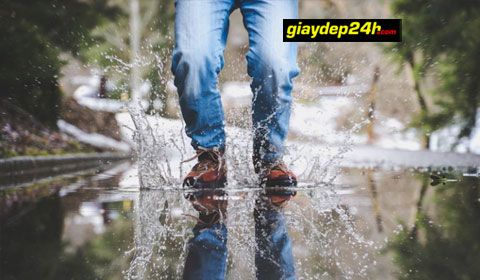 KINH NGHIỆM BẢO QUẢN GIÀY TRONG MÙA MƯA