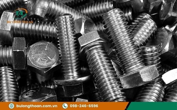 Đặc điểm của bu lông khe co giãn