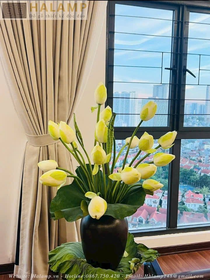 Hoa Sen loại hoa cắm quen thuộc trong nội thất Việt