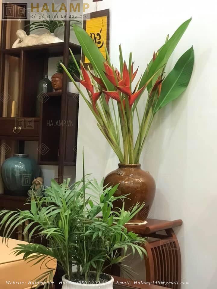 Cắm chuối thiên điểu phòng khách nội thất Việt