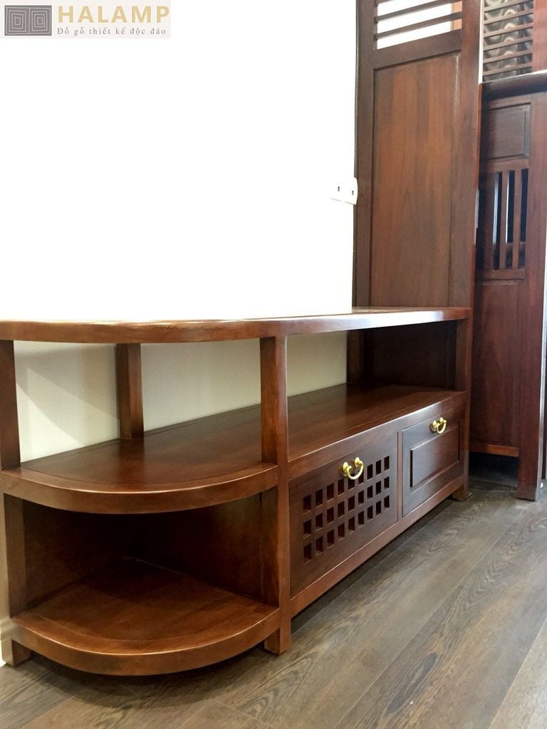 Hình ảnh thực tế các mẫu kệ ti vi từ mộc đến hoàn thiện