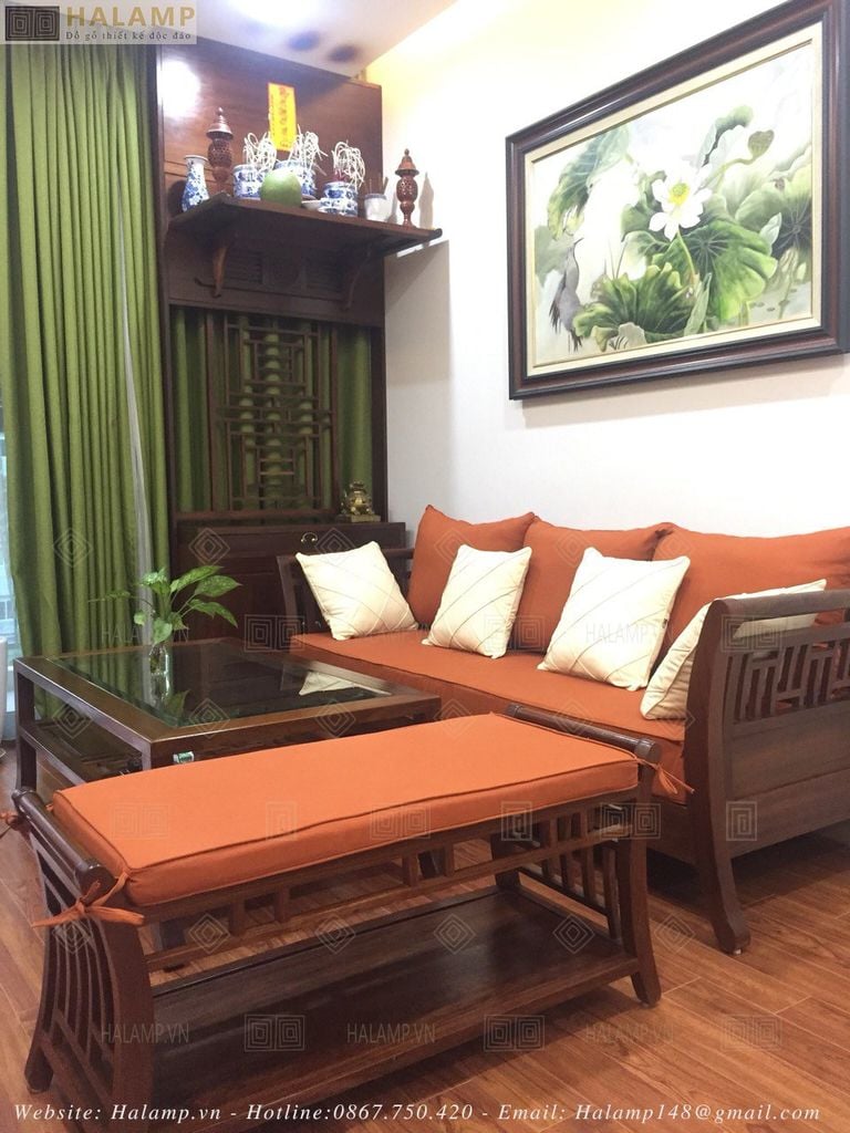 Hình ảnh thực tế phòng khách đặt bàn thờ