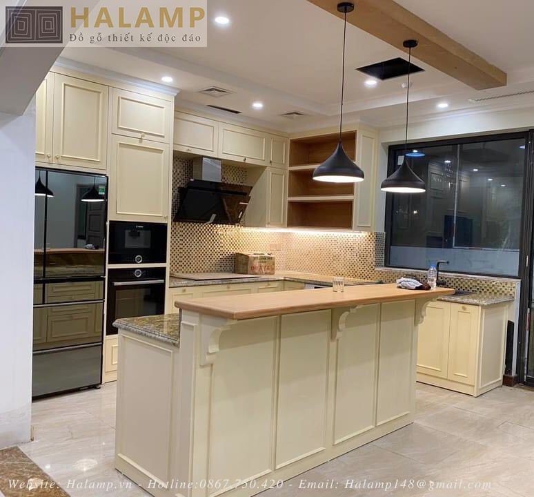 Hình ảnh thiết kế tủ bếp chữ L có đảo bếp nhà biệt thự