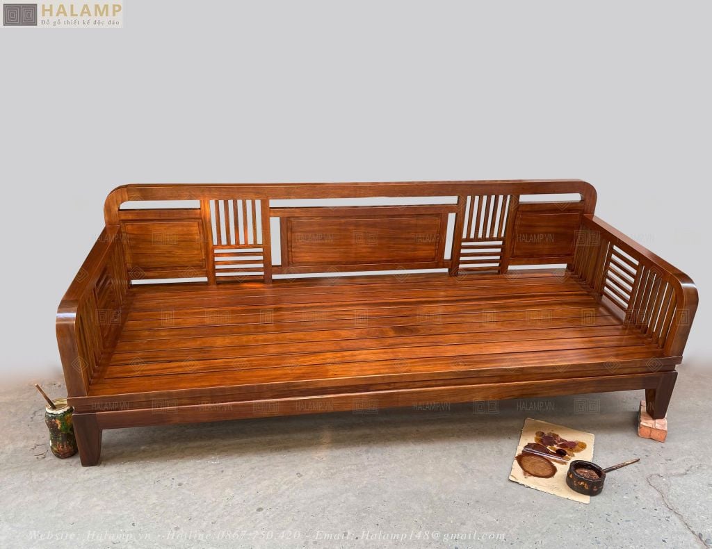Hình ảnh sofa đánh vecni gỗ gụ