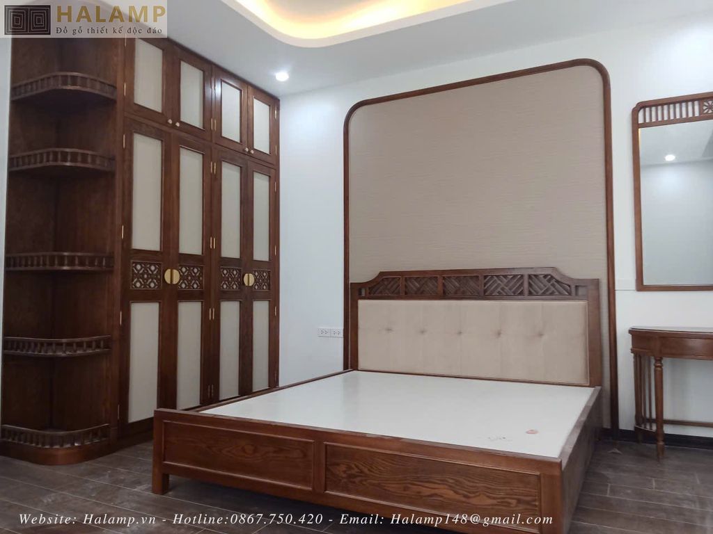 Hình ảnh giường ngủ gỗ tự nhiên bọc đầu giường