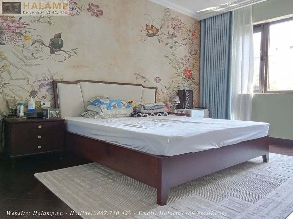 Hình ảnh mẫu giường gỗ tự nhiên 1,8x2m bọc đầu giường