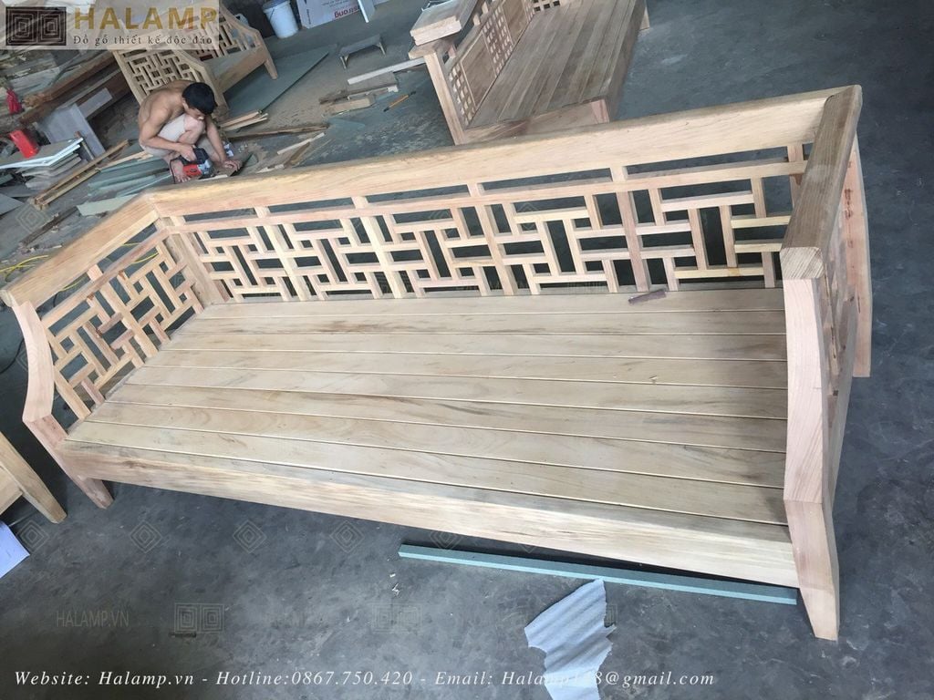 văng ghế dài gỗ Gụ