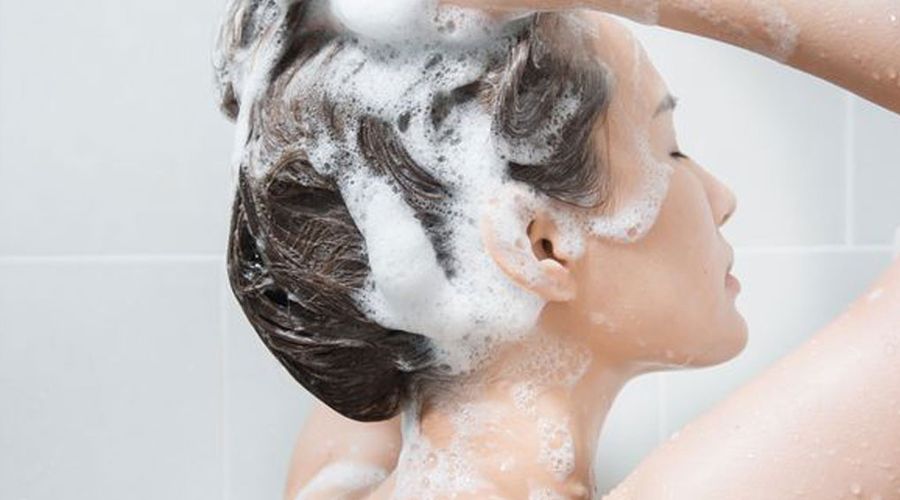 Uốn tóc xong có nên gội đầu Băn khoăn của những ai uốn tóc #18 Uốn tóc xong có nên gội đầu Băn khoăn của những ai uốn tóc