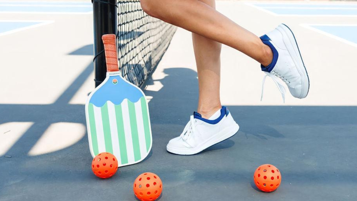 Giày bóng rổ chơi pickleball được không? Lựa chọn đúng để tối ưu hiệu suất
