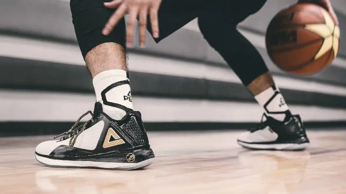 Top giày bóng rổ Peak tốt nhất được săn lùng nhất năm 2024