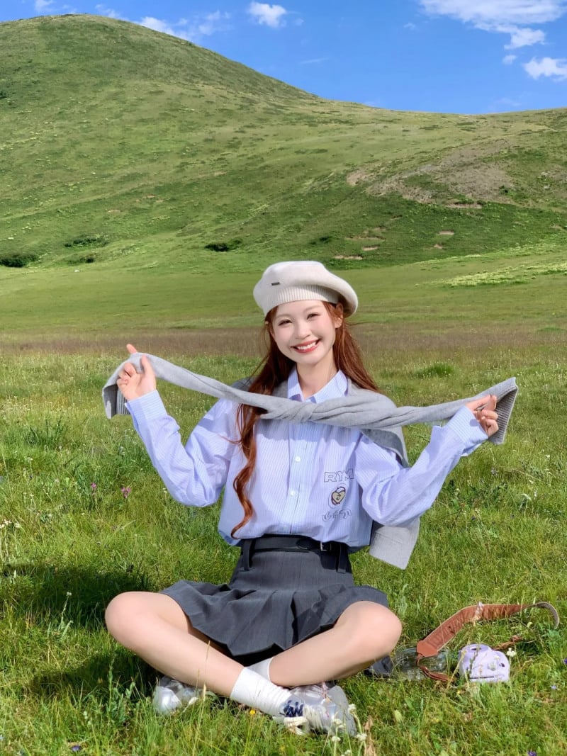 tạo dáng chụp ảnh một mình