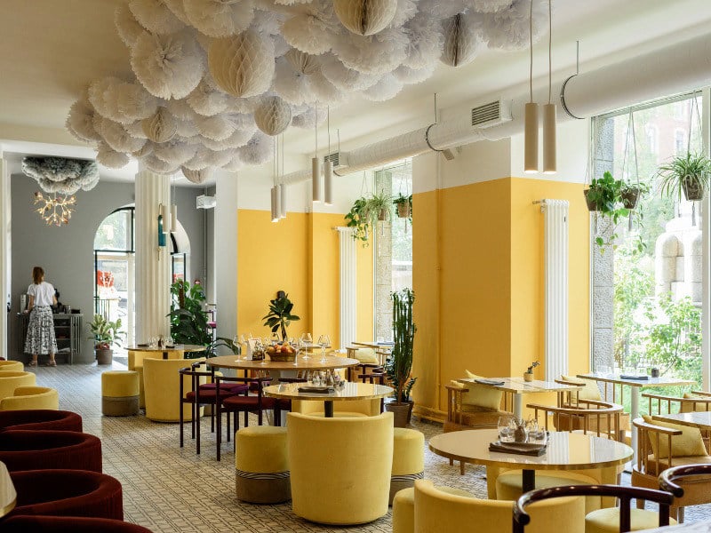 cung nhân mã hợp với màu gì