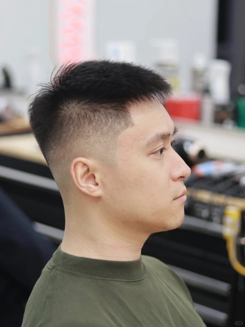 kiểu tóc đầu đinh đẹp nhất