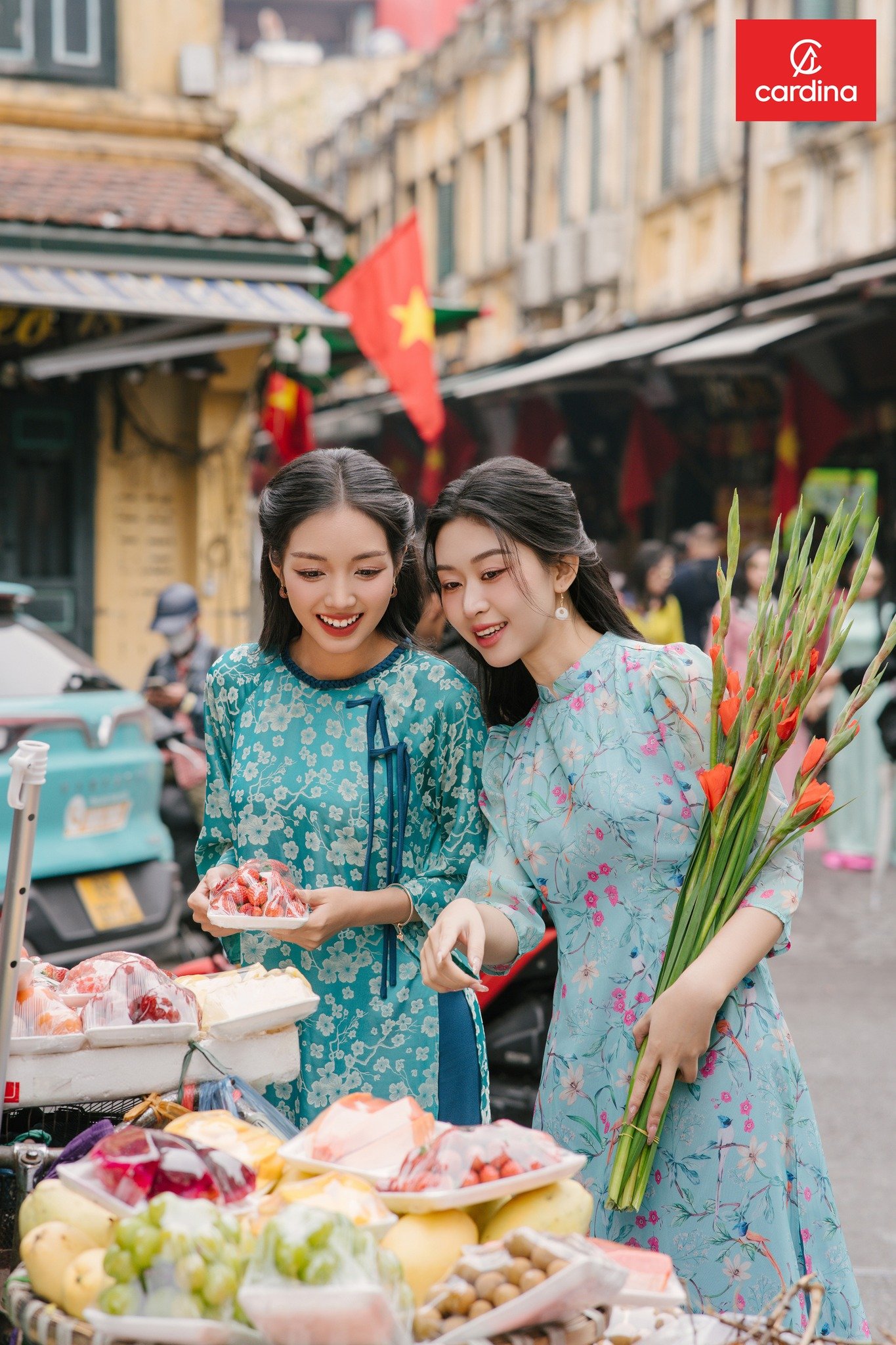 Bí Quyết Phối Màu Áo Dài và Quần Theo Dáng Người, Tông Da
