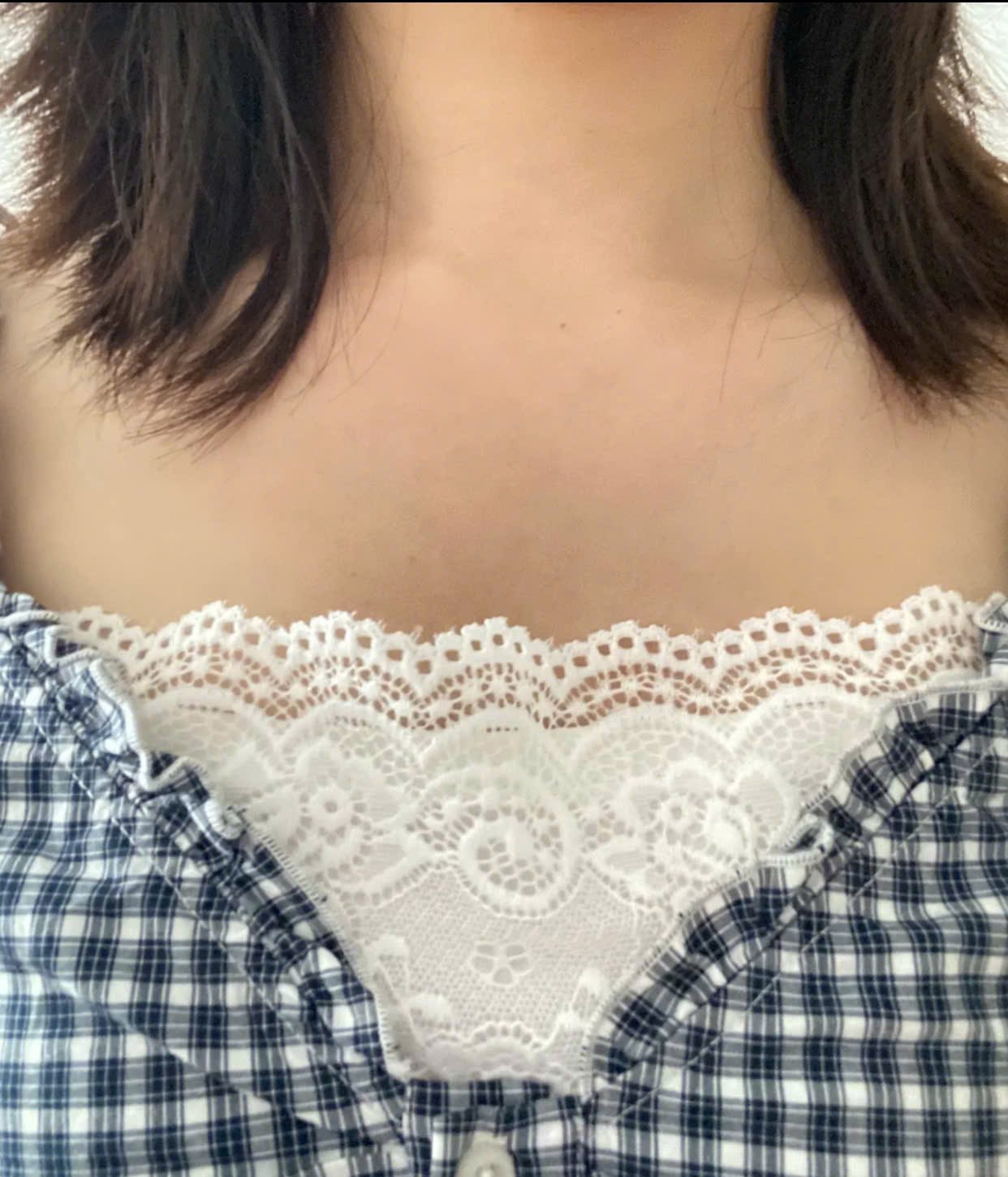 Tạo một miếng đáp giả (Faux Camisole Insert)