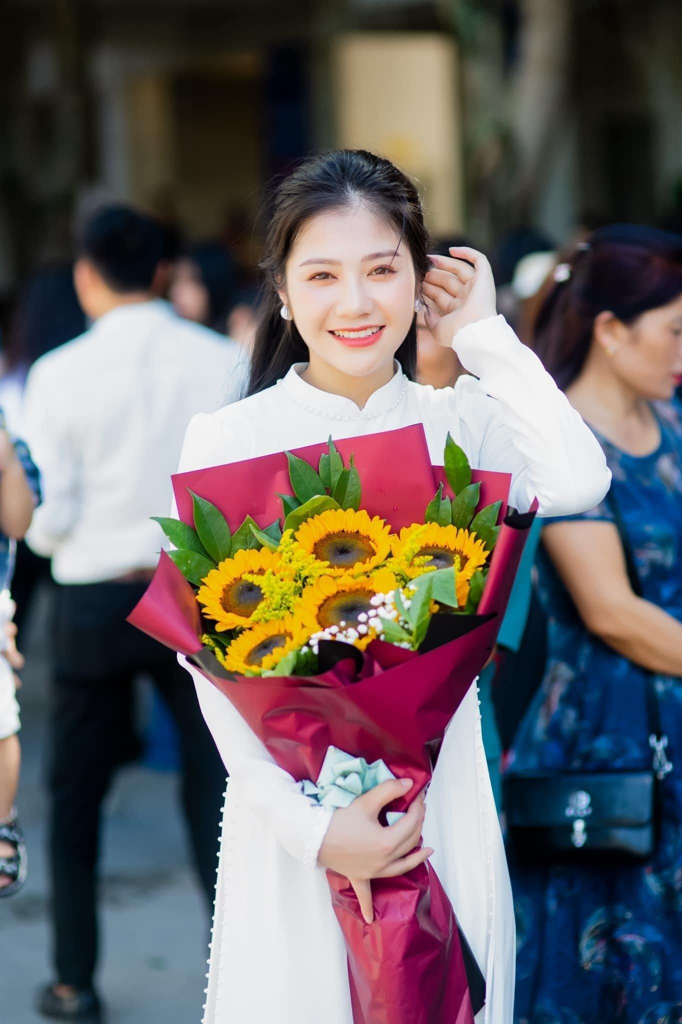 Lựa chọn màu sắc tinh tế, nhã nhặn