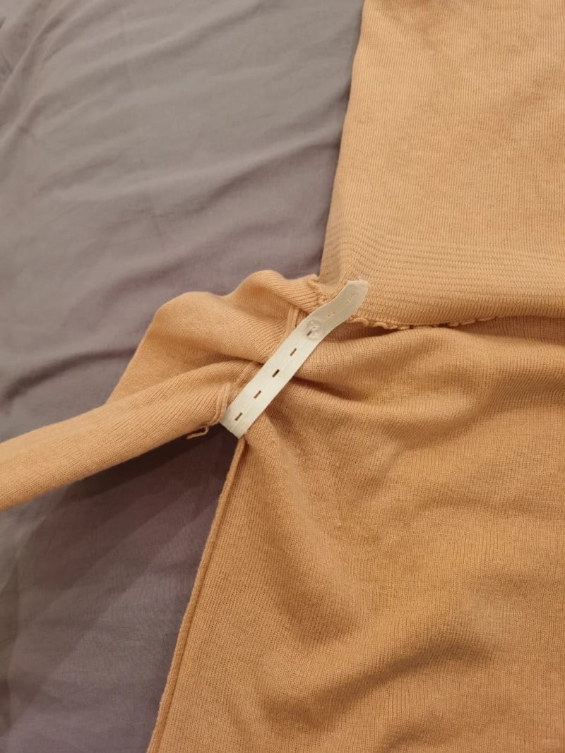 cách mặc áo trễ vai đẹp