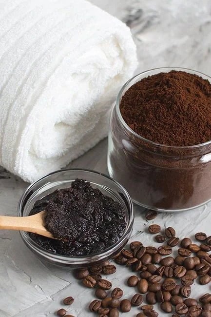 cách tẩy tế bào chết môi