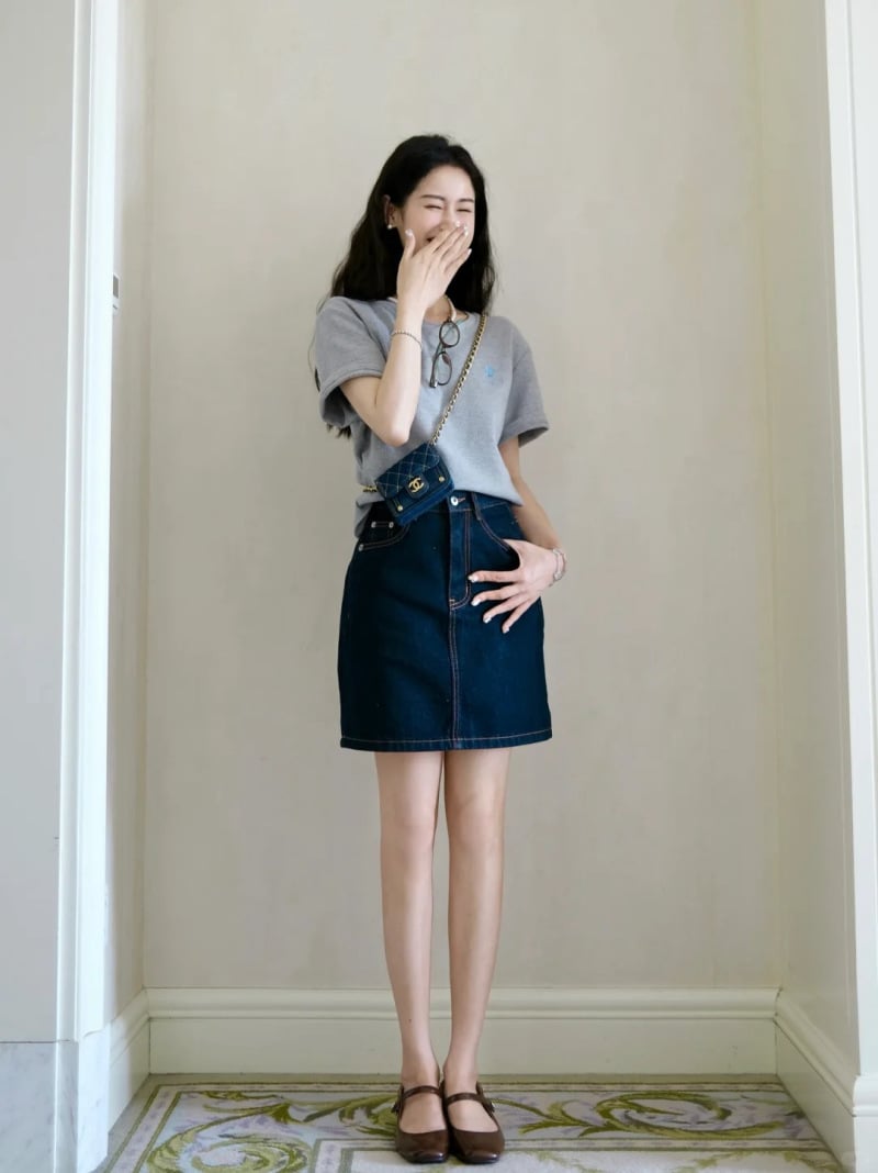 phối đồ với chân váy chữ a ngắn