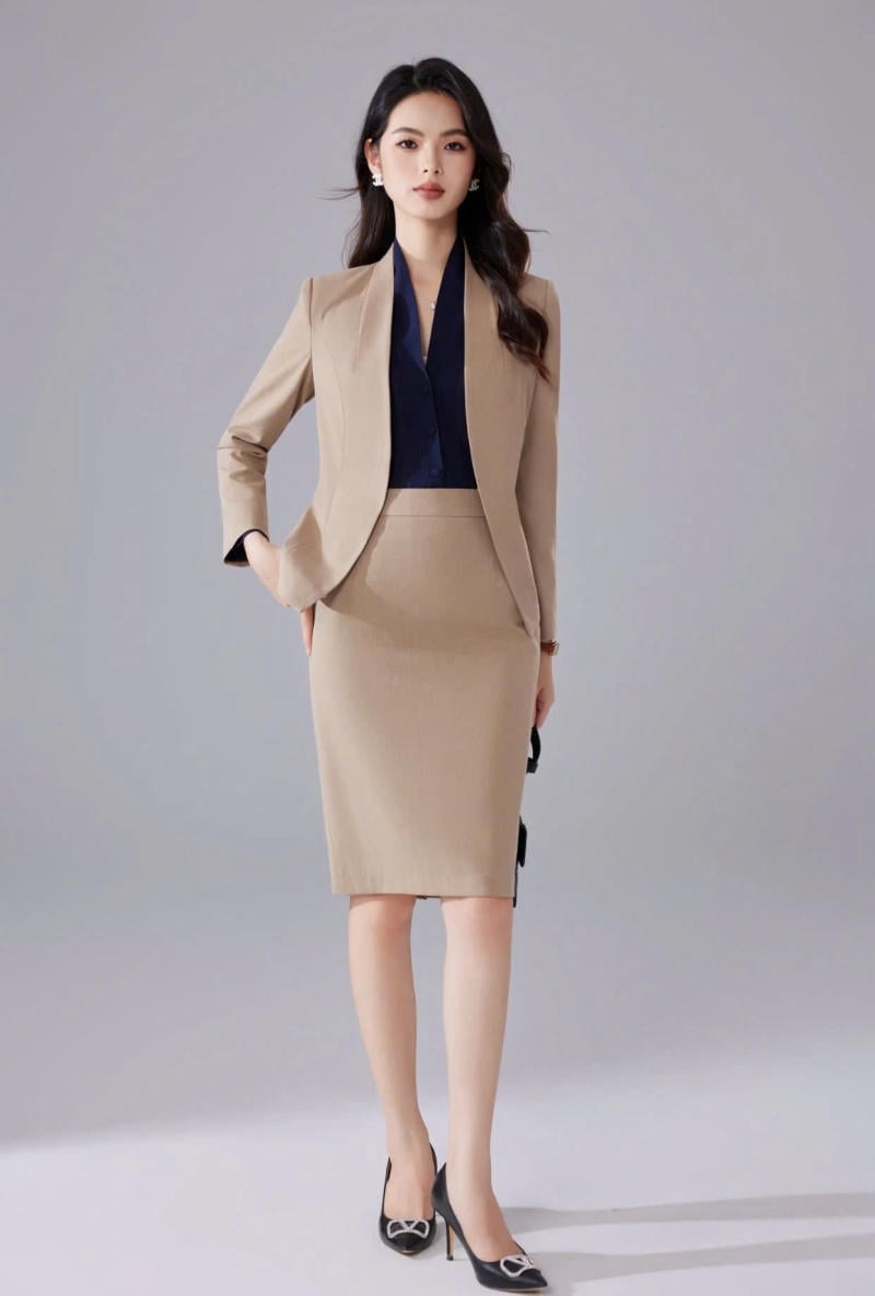 Tư thế đứng trang nhã và chuyên nghiệp