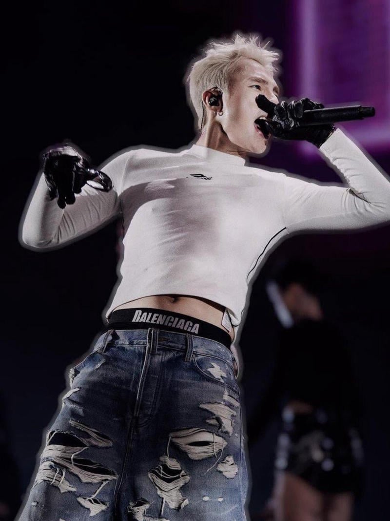 Áo croptop nam là gì?