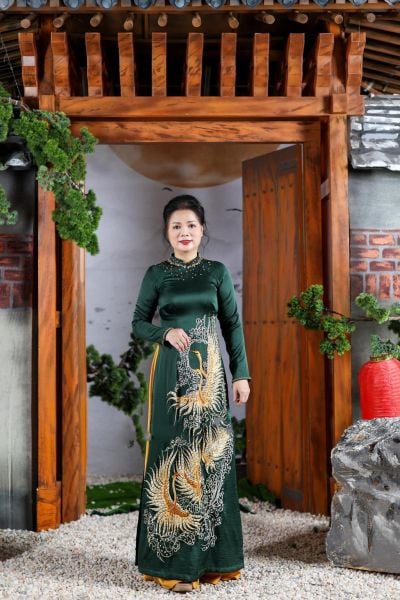 Top 10 Kiểu Áo Dài Bà Sui Sang Trọng, Gọn Dáng Mặc Đi Hỏi – Cardina