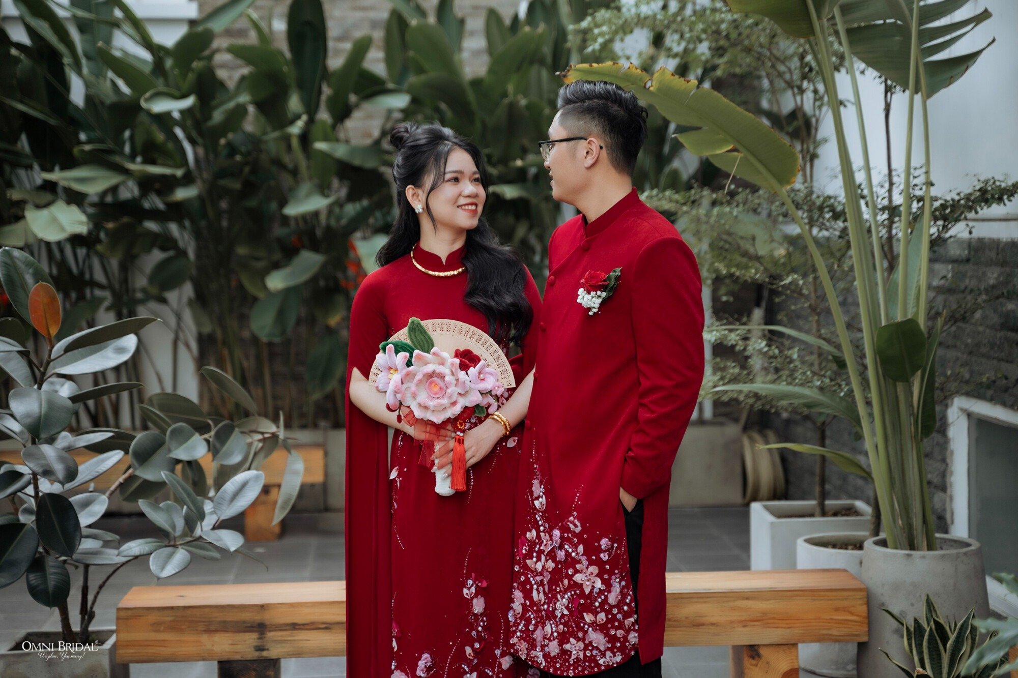 Vì sao áo dài cưới cách tân 