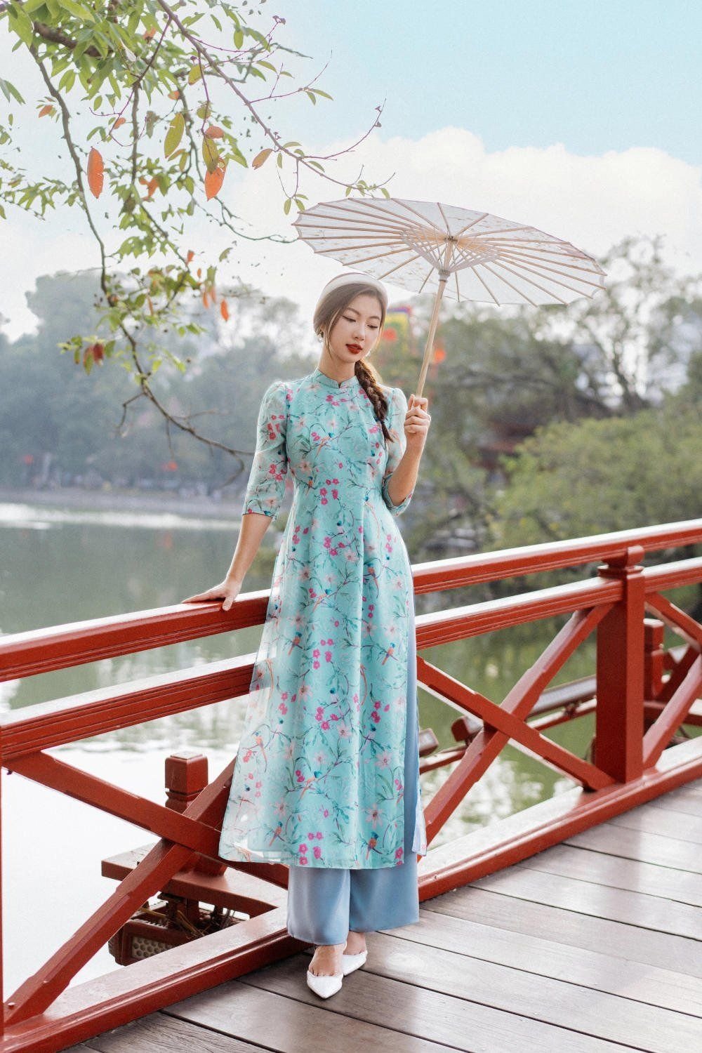 Bí Quyết Phối Màu Áo Dài và Quần Theo Dáng Người, Tông Da