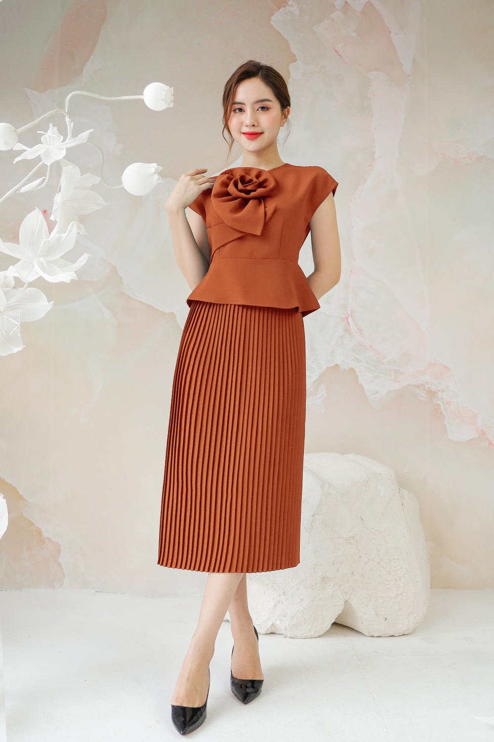 Váy Peplum tay lỡ hoa văn hoàng kim YNAL - Baza.vn