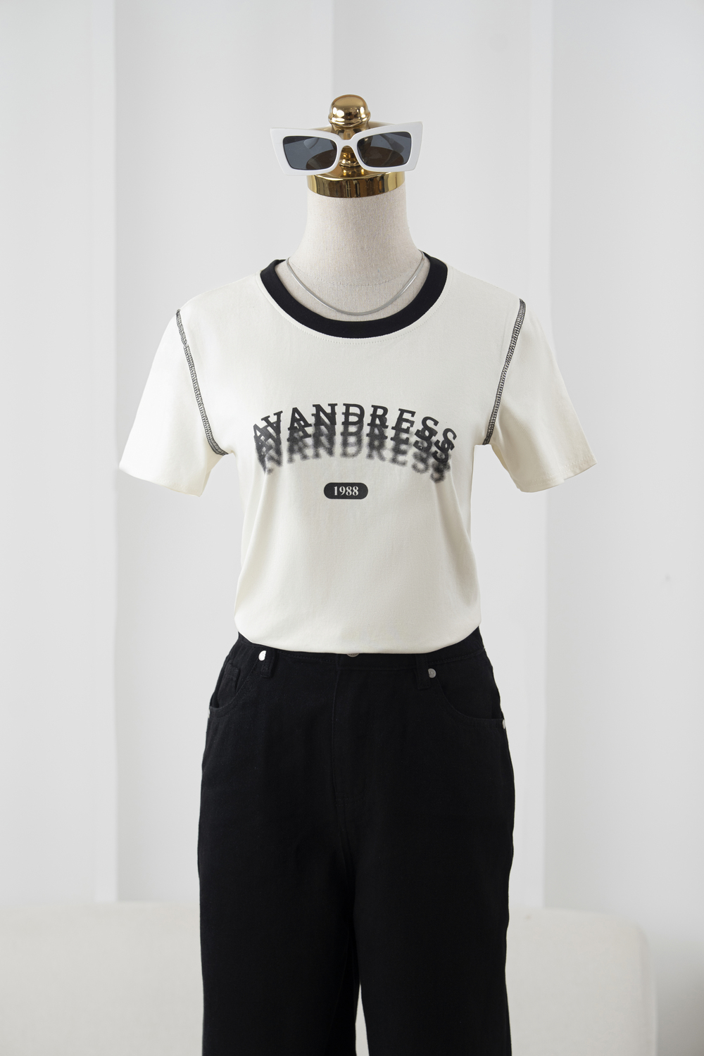 Áo cotton phối cổ diễu chỉ