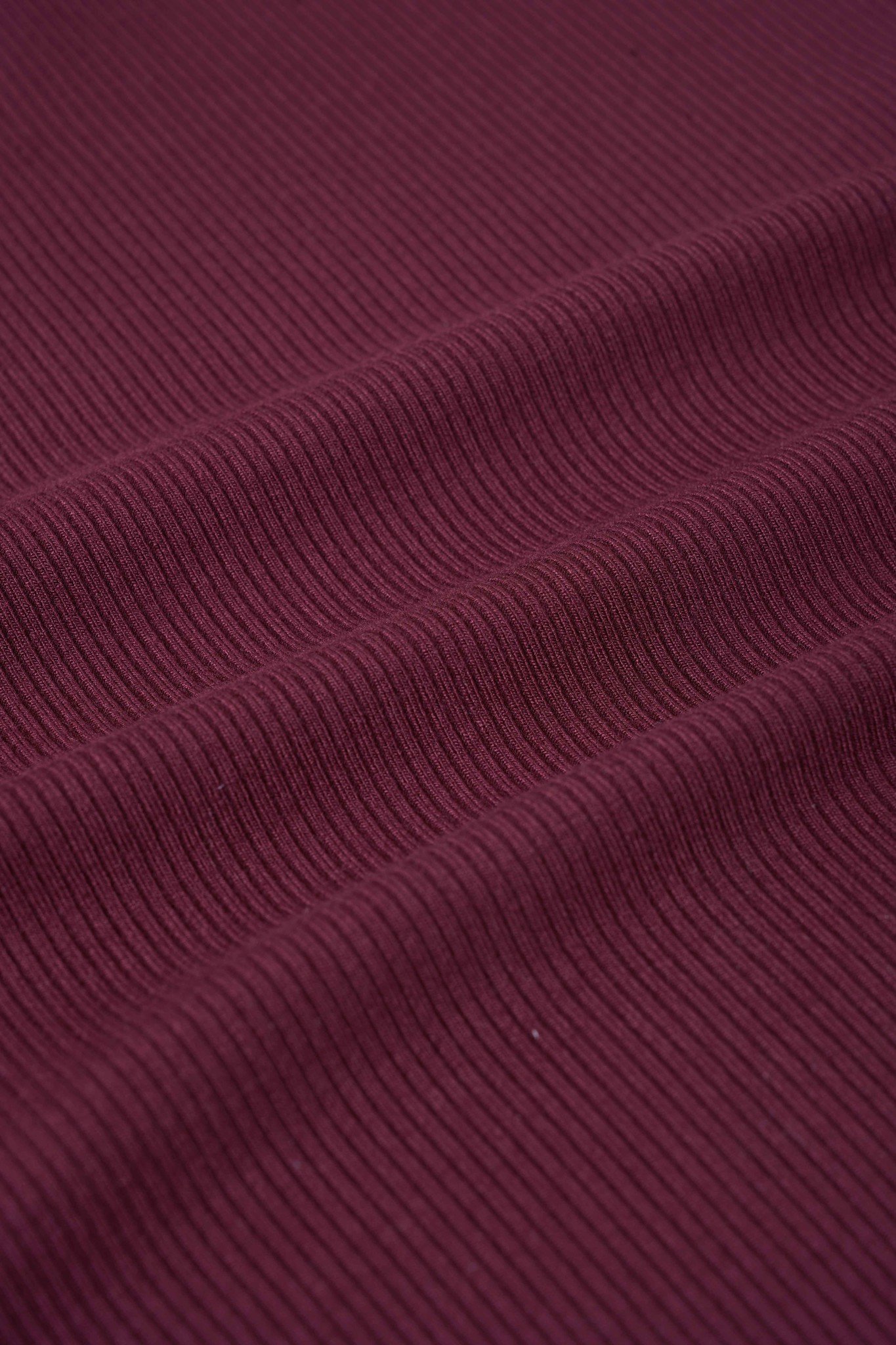 Áo tăm cổ tim basic